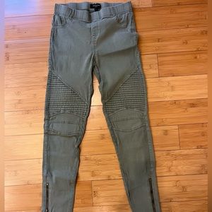 Army green zipper leggings